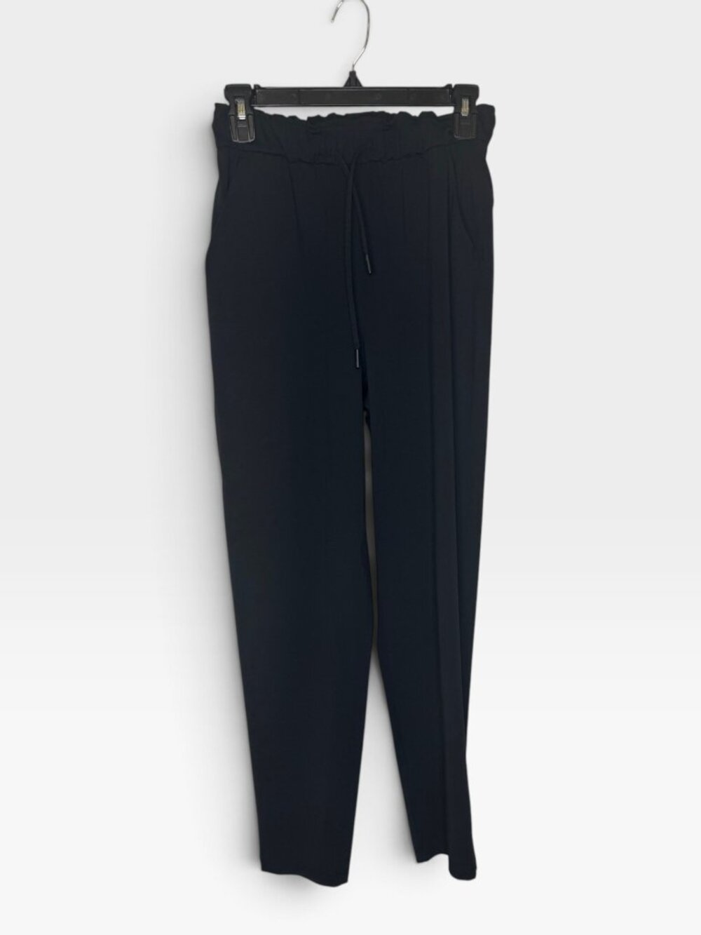 Lululemon Black Stretch Paperbag Drawstring Waist Tapered Pants SIZE 4